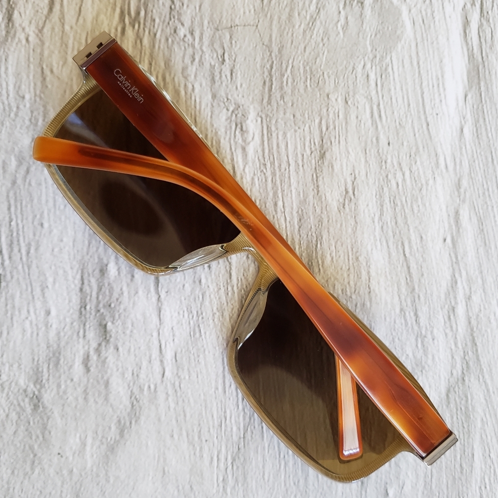 NWOT Polarized Calvin Klein Collection Sunglasses - Picture 4 of 10
